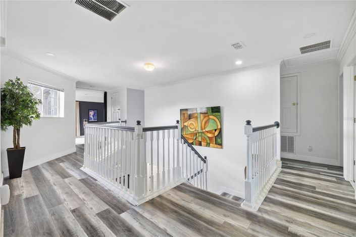 Image No.20-5 Bed House for sale