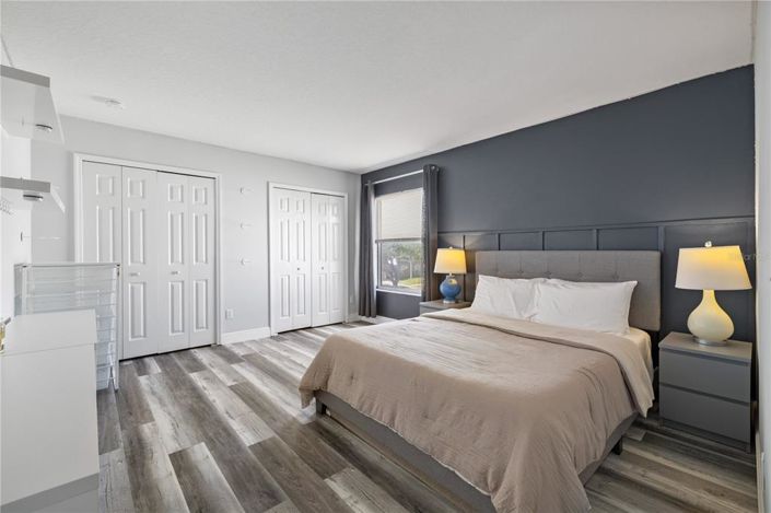 Image No.26-5 Bed House for sale