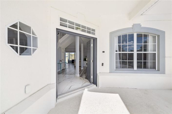 Image No.3-5 Bed House for sale