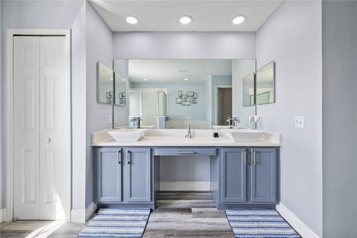 Image No.33-5 Bed House for sale