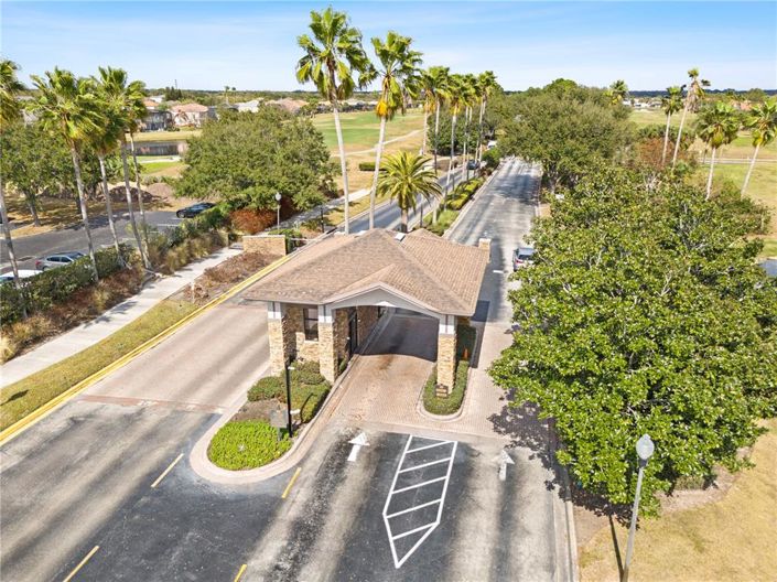 Image No.42-5 Bed House for sale