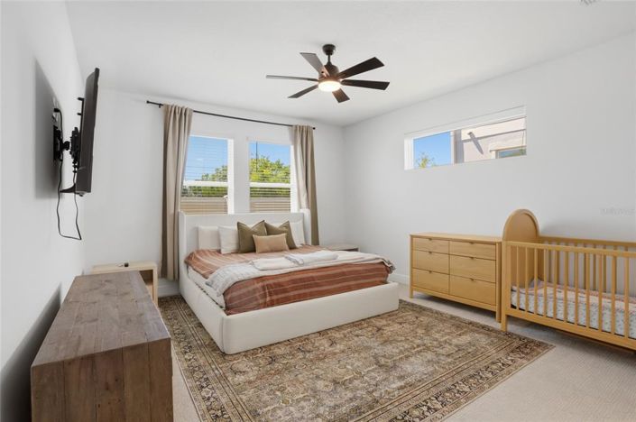 Image No.19-3 Bed House for sale