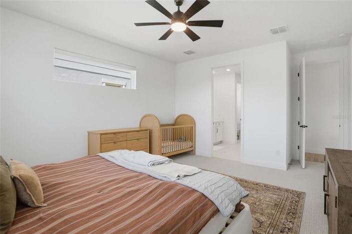 Image No.21-3 Bed House for sale