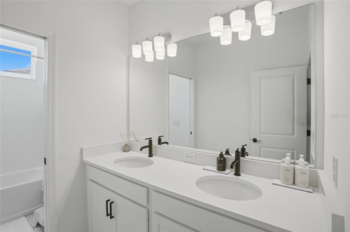 Image No.23-3 Bed House for sale