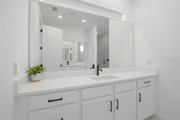 Image No.24-3 Bed House for sale