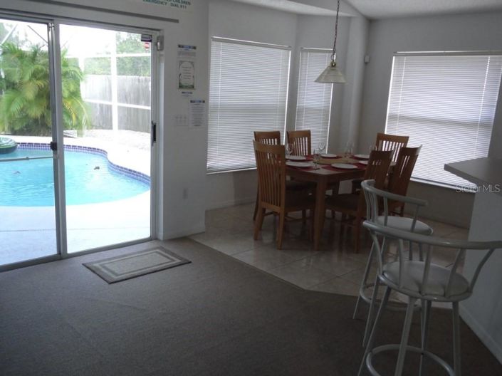 Image No.11-3 Bed House for sale