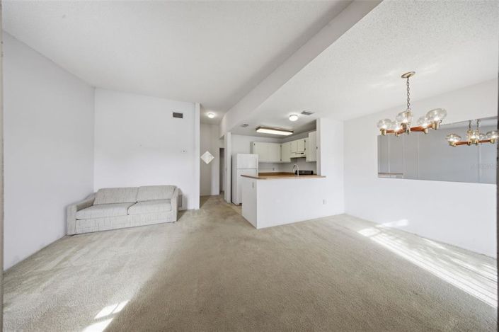 Image No.4-1 Bed Townhouse for sale