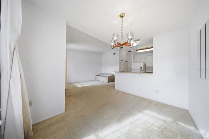 Image No.8-1 Bed Townhouse for sale