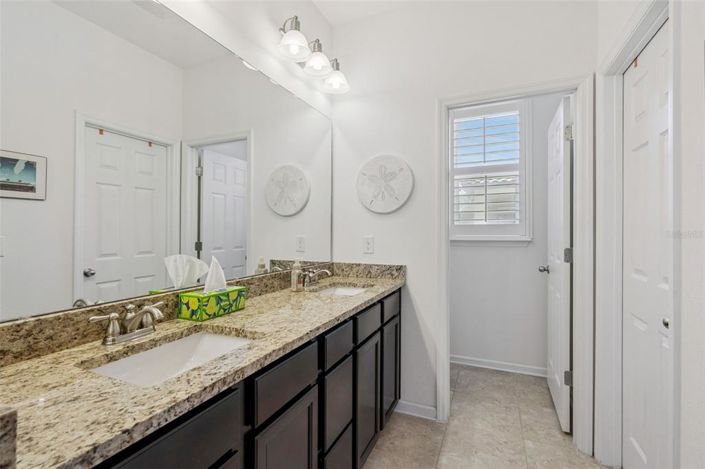 Image No.15-4 Bed House for sale