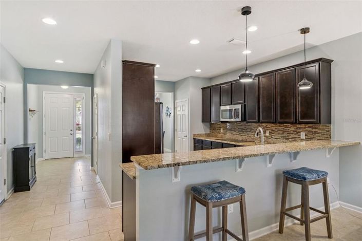 Image No.9-4 Bed House for sale