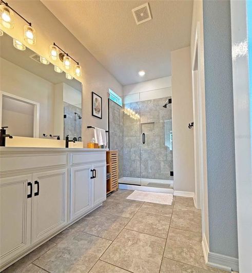 Image No.21-3 Bed House for sale