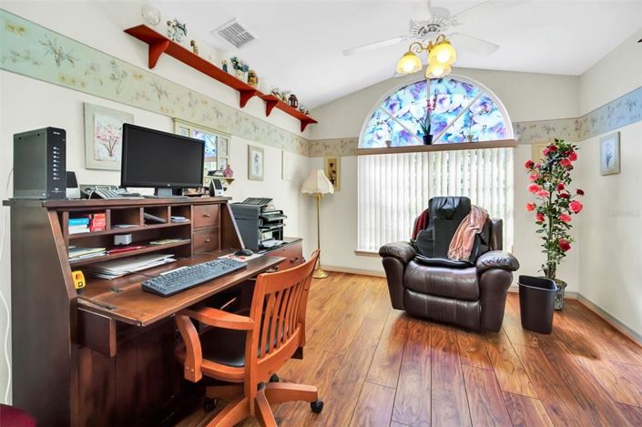 Image No.14-4 Bed House for sale