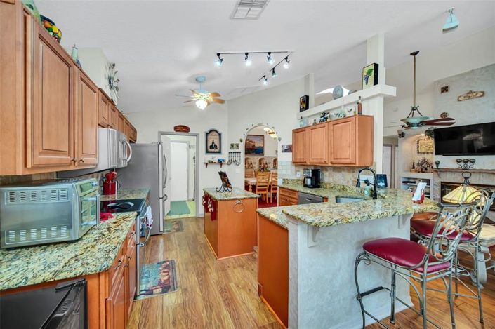 Image No.22-4 Bed House for sale