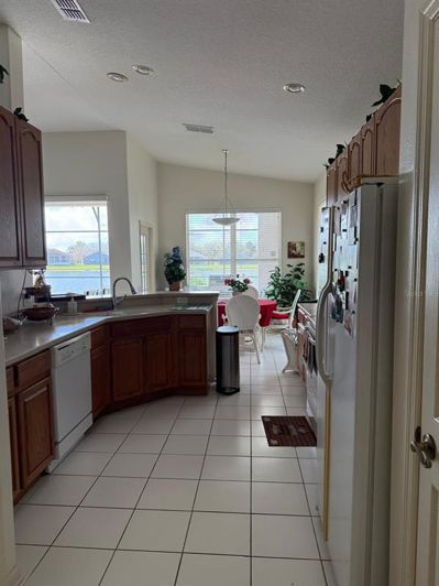 Image No.7-3 Bed House for sale