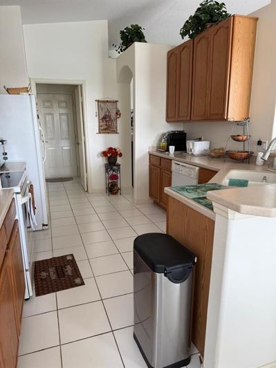 Image No.8-3 Bed House for sale