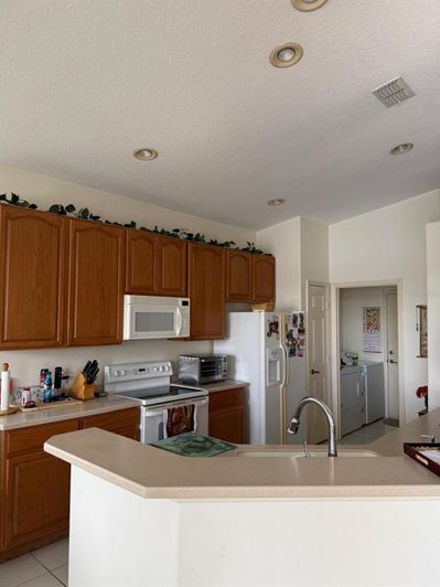 Image No.9-3 Bed House for sale