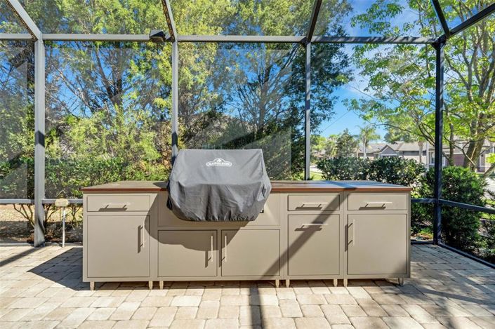 Image No.13-3 Bed House for sale