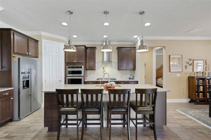 Image No.19-3 Bed House for sale