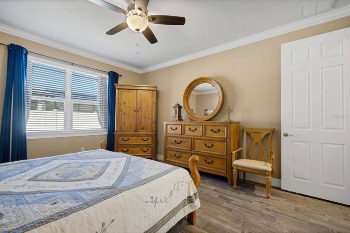 Image No.29-3 Bed House for sale