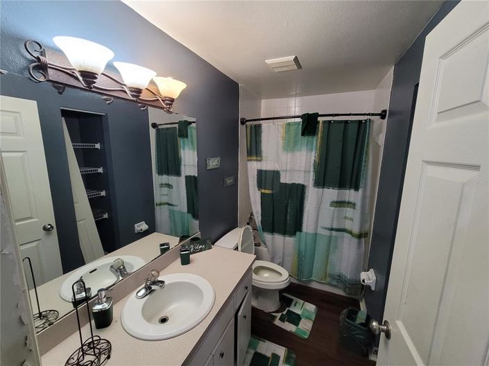 Image No.14-4 Bed House for sale