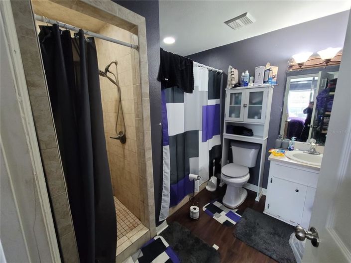 Image No.15-4 Bed House for sale