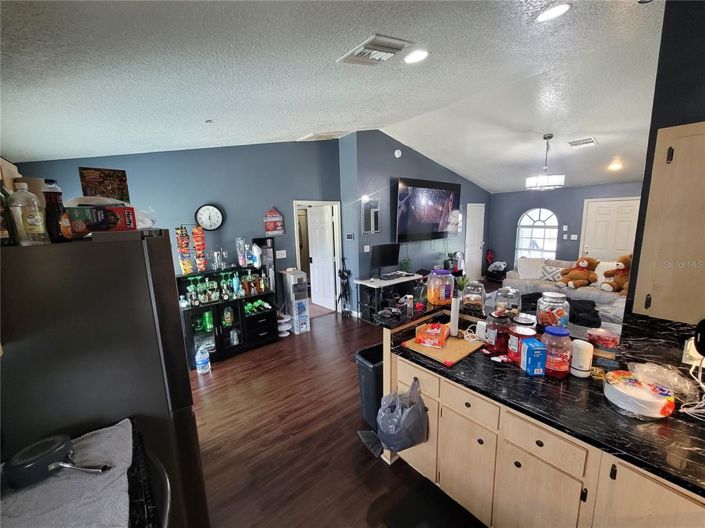 Image No.21-4 Bed House for sale