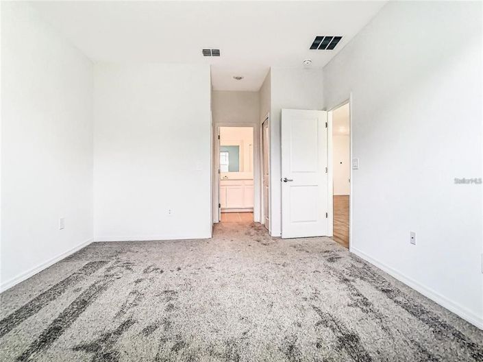 Image No.16-5 Bed House for sale