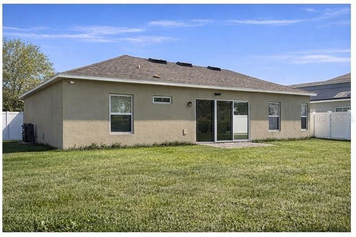 Image No.15-3 Bed House for sale