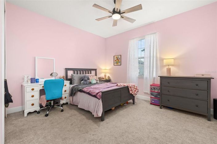 Image No.24-4 Bed House for sale