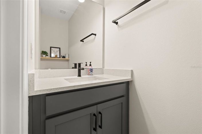 Image No.30-4 Bed House for sale