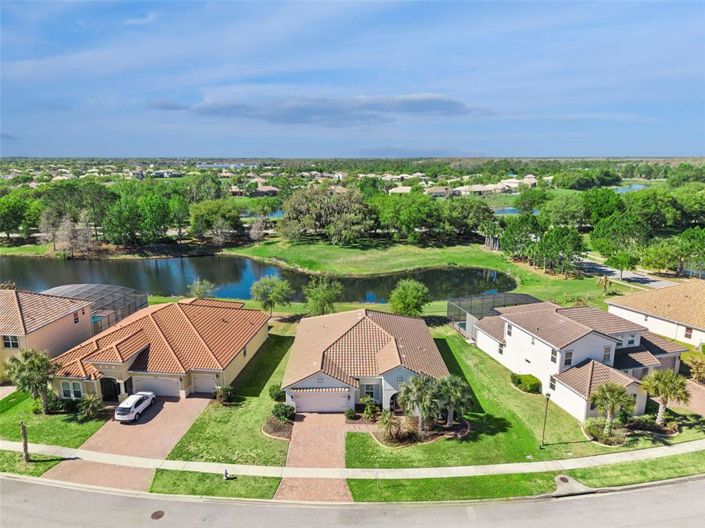 Image No.44-4 Bed House for sale