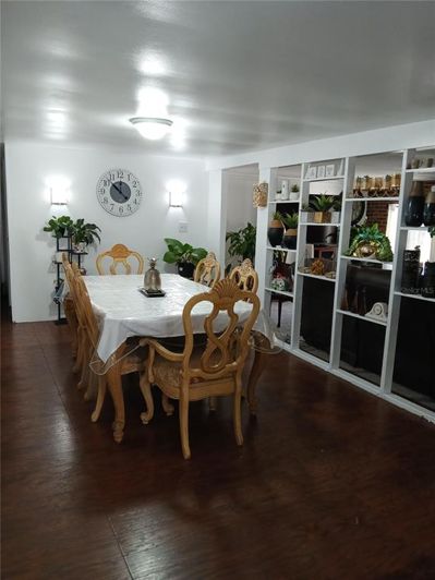 Image No.4-2 Bed House for sale