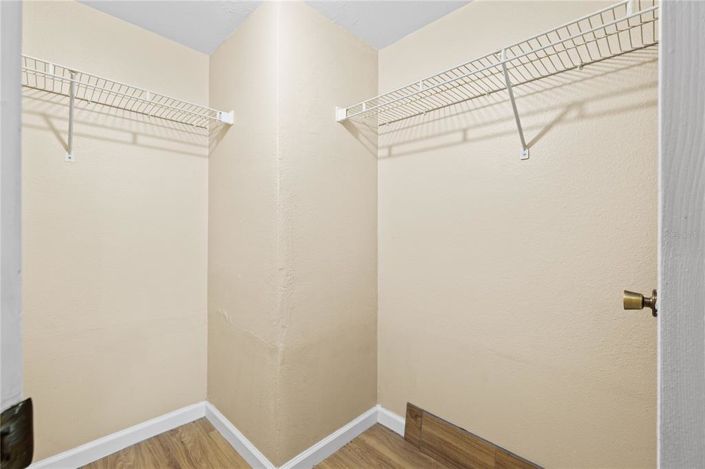 Image No.33-2 Bed Apartment for sale