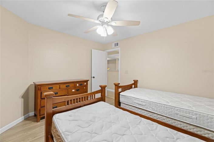 Image No.36-2 Bed Apartment for sale