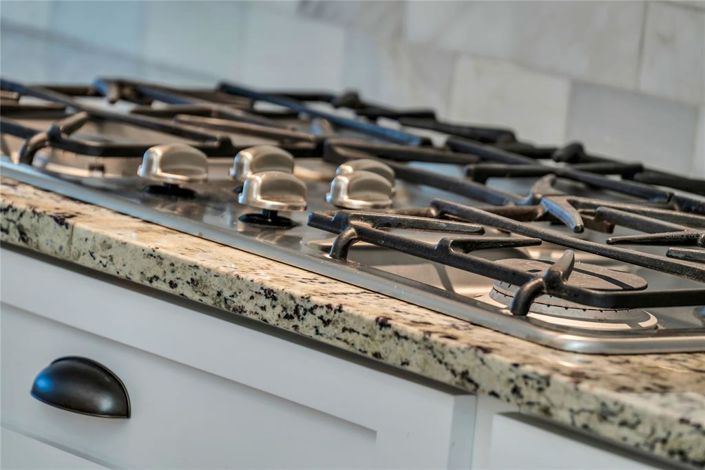 Image No.19-4 Bed House for sale