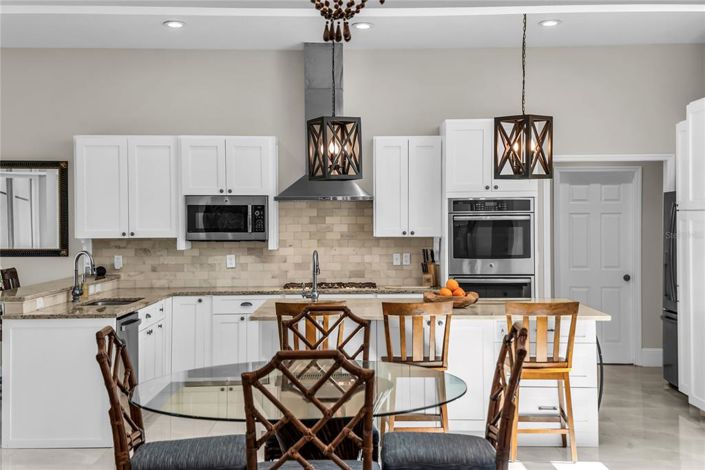 Image No.23-4 Bed House for sale