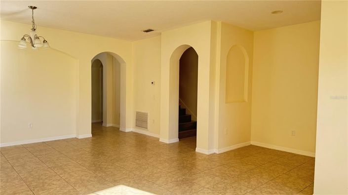 Image No.8-Maison de 5 chambres à vendre à Saint John