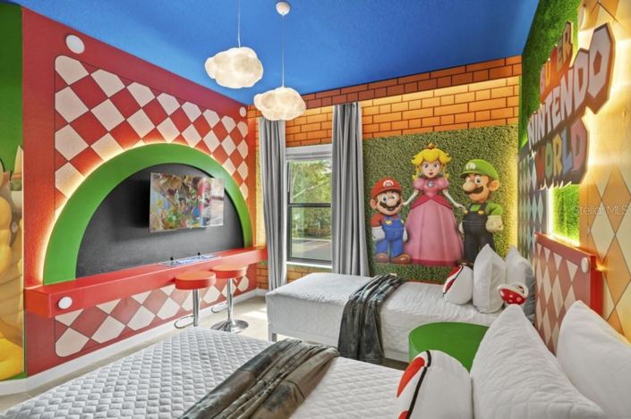 Image No.24-5 Bed Townhouse for sale