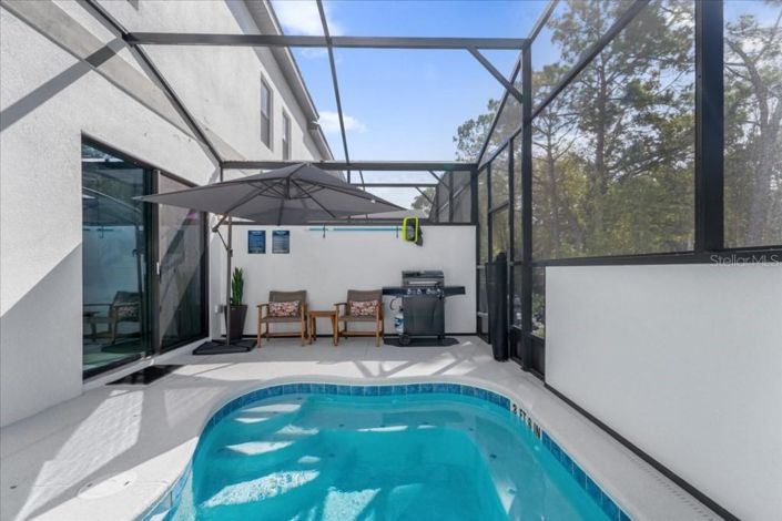 Image No.28-5 Bed Townhouse for sale