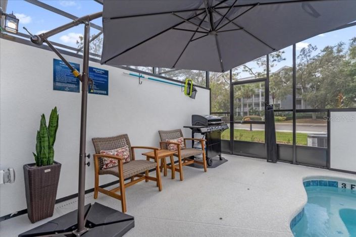 Image No.33-5 Bed Townhouse for sale