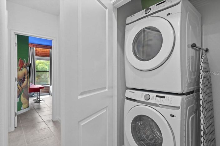 Image No.39-5 Bed Townhouse for sale