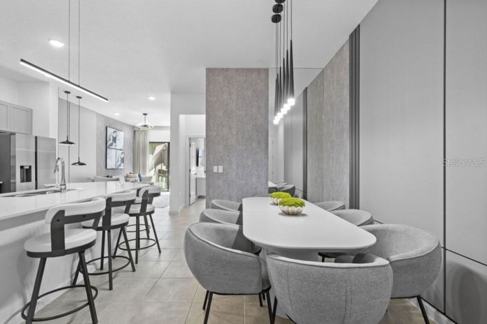 Image No.6-5 Bed Townhouse for sale