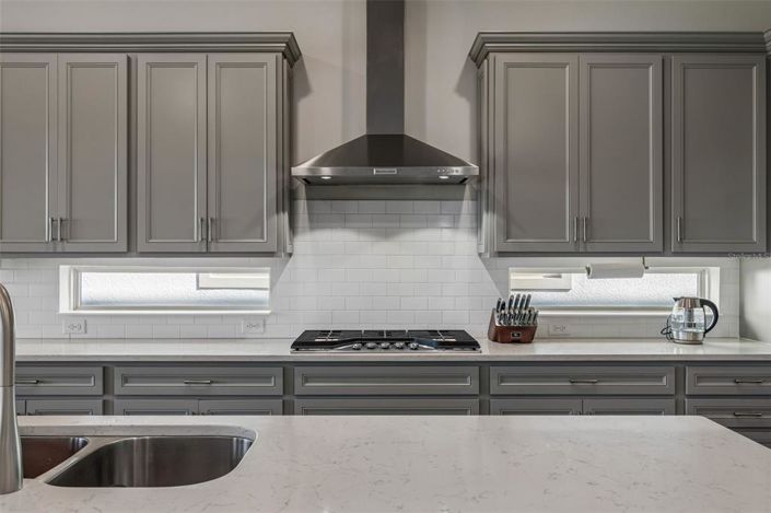 Image No.22-4 Bed House for sale