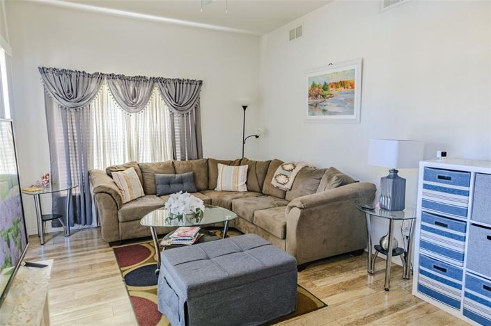 Image No.3-4 Bed Apartment for sale