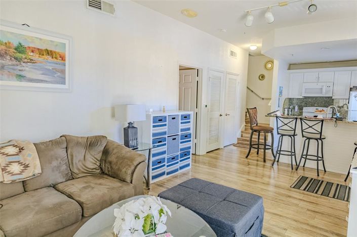 Image No.4-4 Bed Apartment for sale