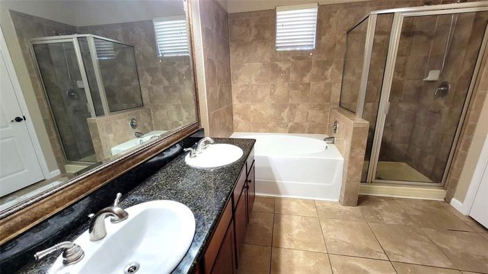 Image No.11-3 Bed Apartment for sale