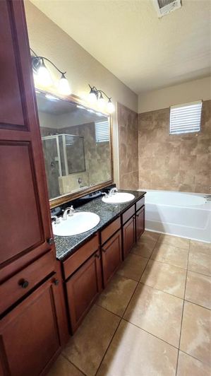 Image No.13-3 Bed Apartment for sale