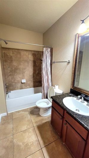 Image No.24-3 Bed Apartment for sale