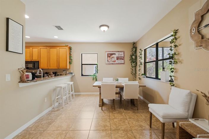 Image No.30-4 Bed Townhouse for sale