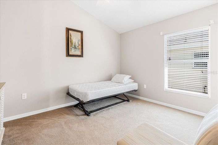 Image No.18-3 Bed House for sale